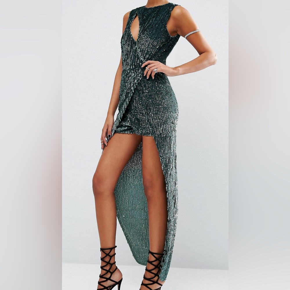 NWT US 2 Green jumpsuit romper Sequin Embellishment